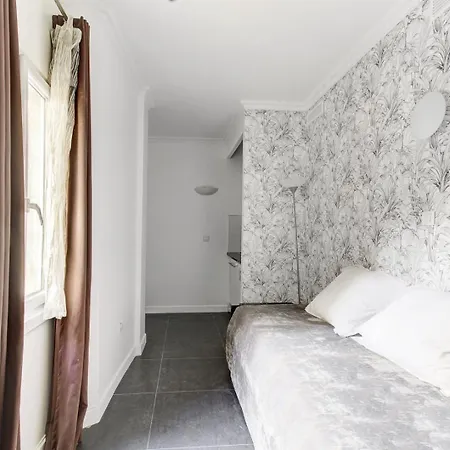 326 Biot - Superb In Παρίσι